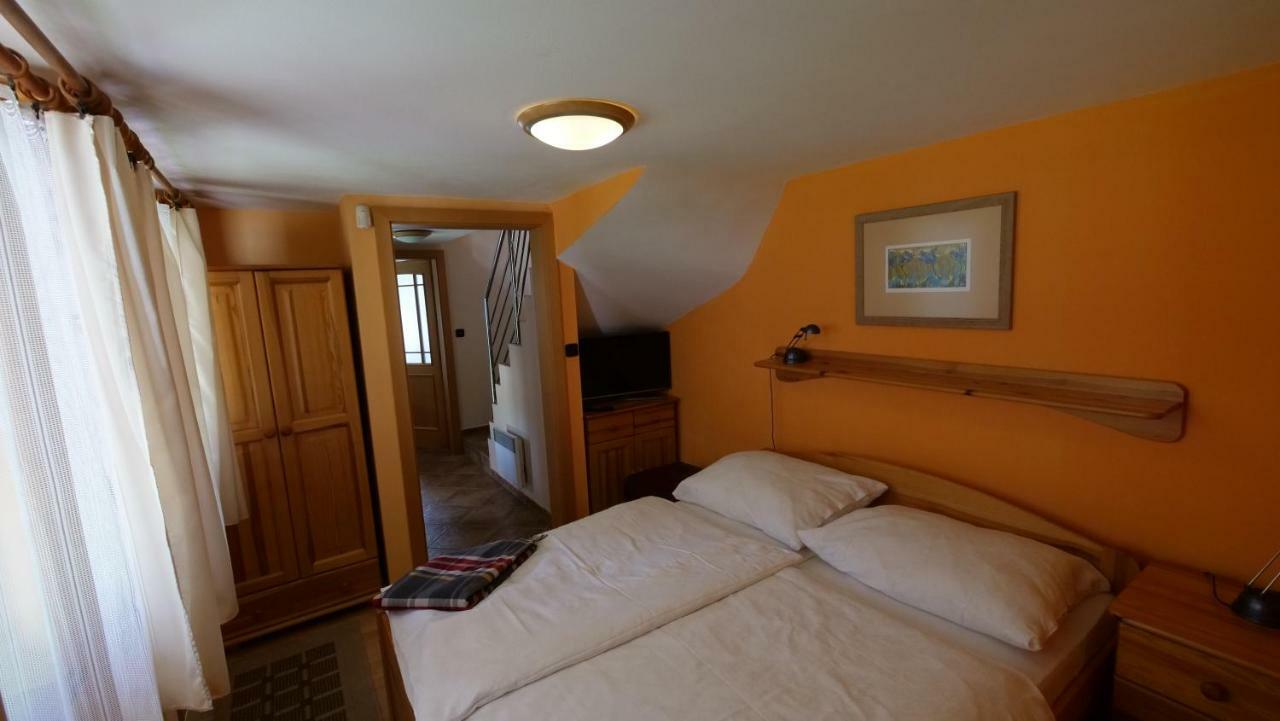 Apartman Kristina Ivachnova 49 Besenova Luaran gambar